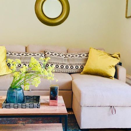 Grade 2 Listed Apartment In Heart Of Χέιστινγκς Εξωτερικό φωτογραφία